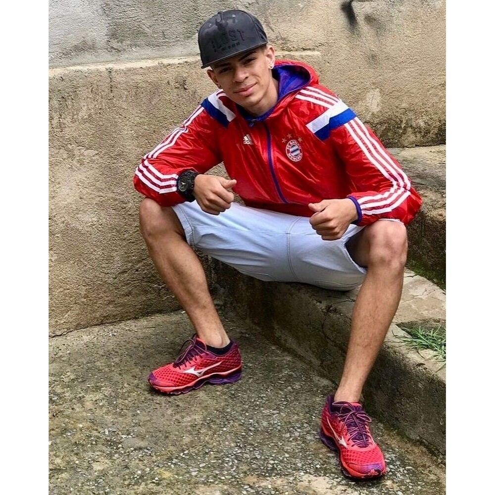 Adidas Vintage Rare Germany Bayern Munchen Woven Nylon Anthem Jacket Red S